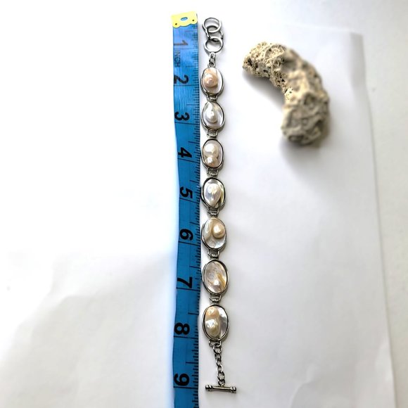 Genuine Freshwater Pearl Bracelet - Picture 7 of 12